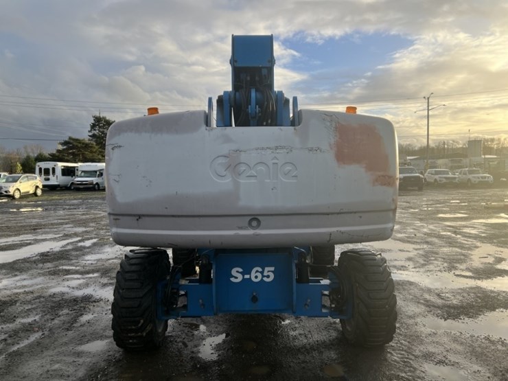 2011-genie-s65-image-5