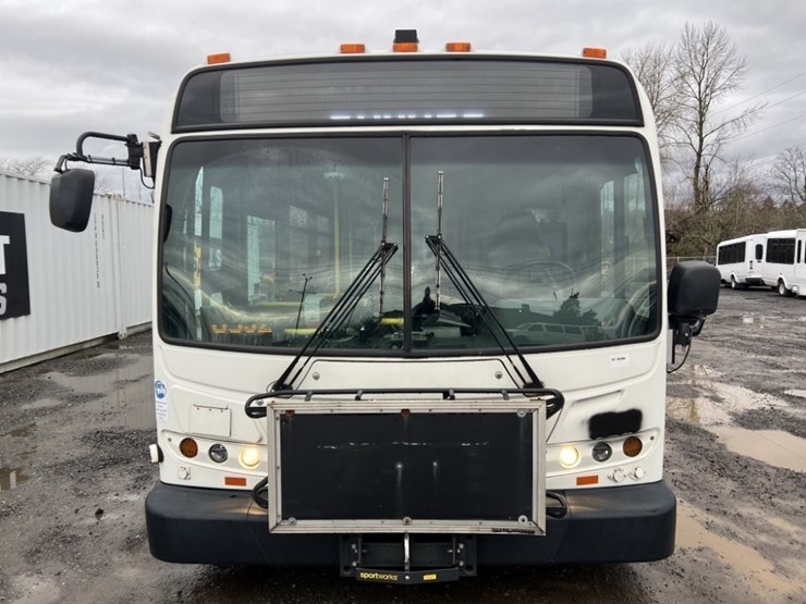 2008-new-flyer-40'-transit-bus-image-8