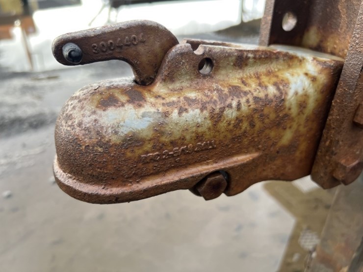 2008-bentley-t/a-sno-cat-trailer-image-11