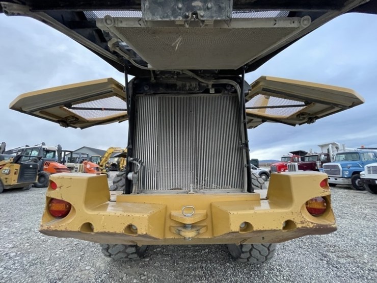 2014-caterpillar-930k-image-24