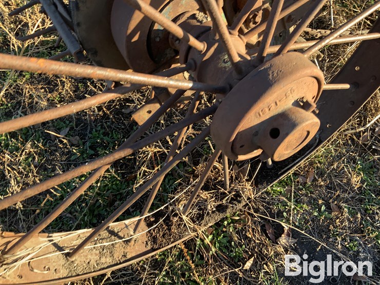 john-deere-10-image-17