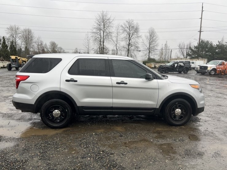 ford-explorer-image-3