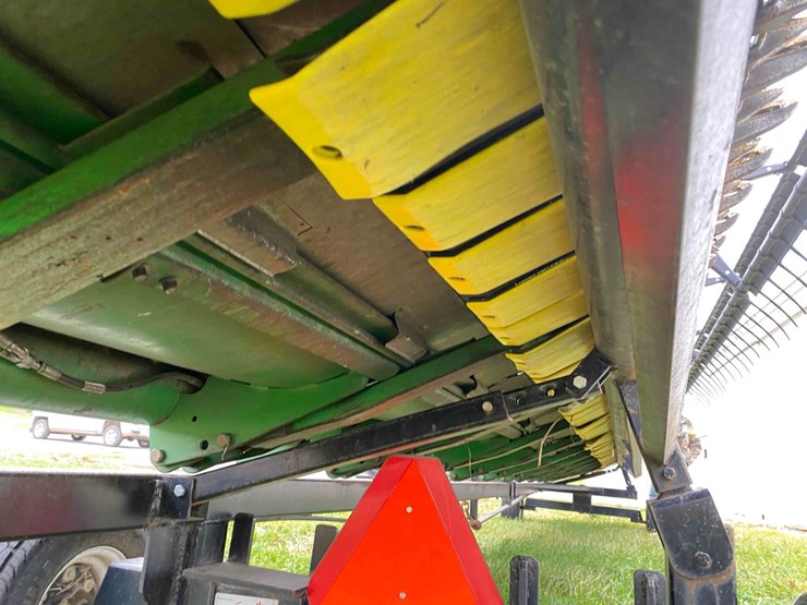 john-deere-630f-image-56