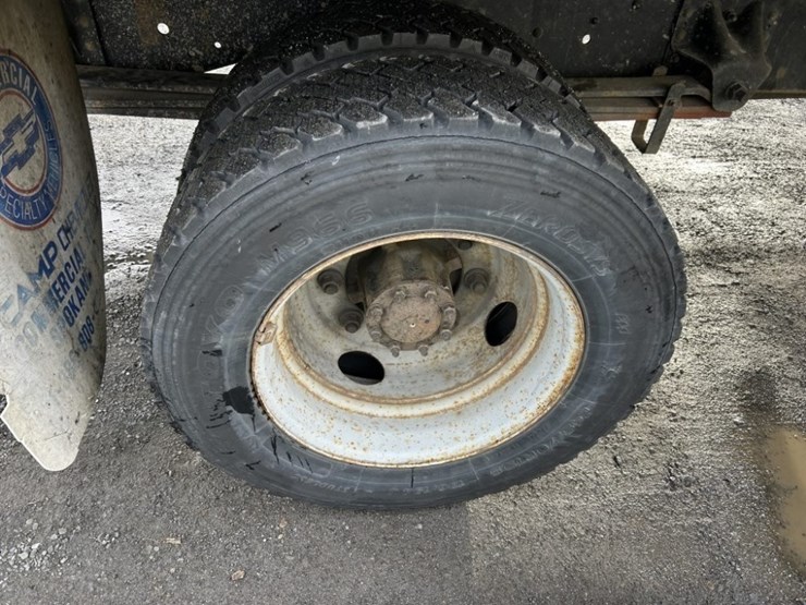 1997-chevrolet-t6500-image-12