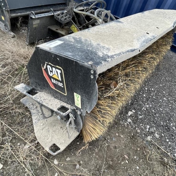 Caterpillar BA118C Angle Broom