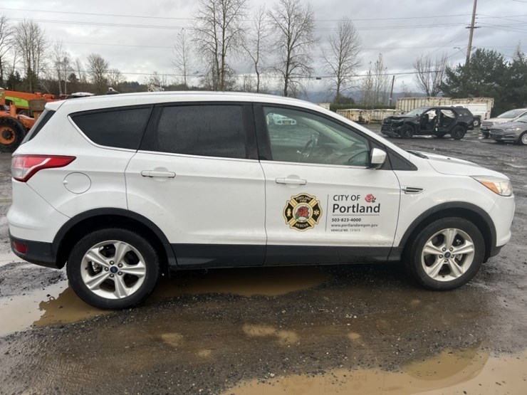 2013-ford-escape-image-3