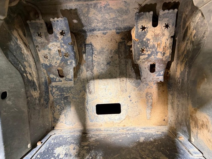 2022-bobcat-t62-image-28