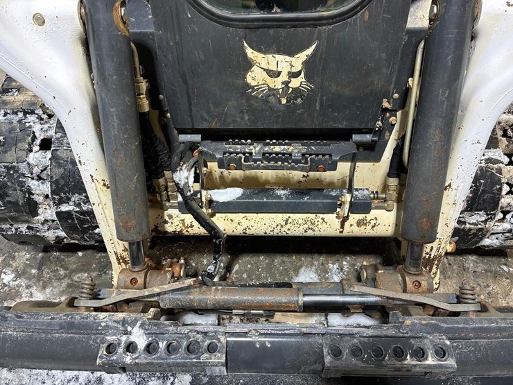 bobcat-t66-image-10