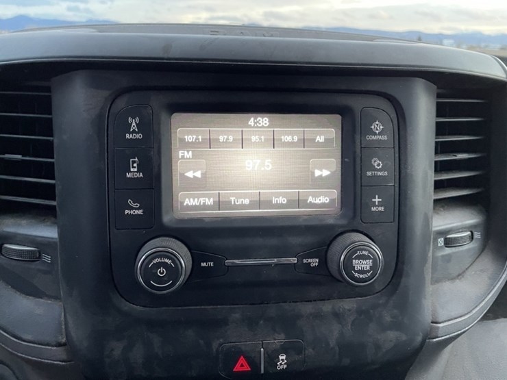 2022-dodge-3500-image-20