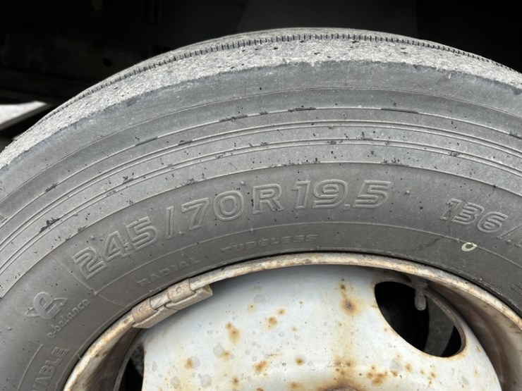 1998-chevrolet-t6500-image-10