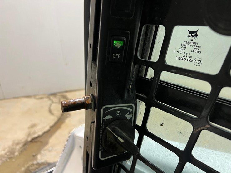 bobcat-s570-image-25