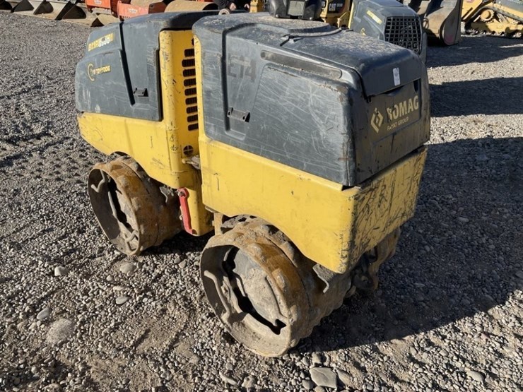 2018-bomag-bmp8500-image-3