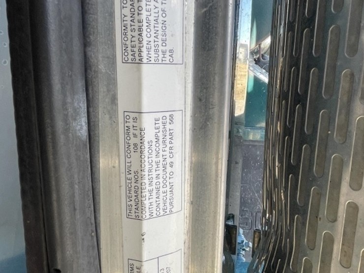 1998-peterbilt-379-image-66