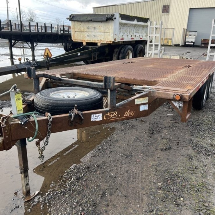 2008 Bentley T/A Sno-Cat Trailer