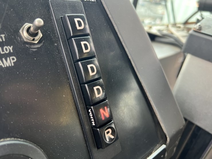 2008-new-flyer-40'-transit-bus-image-35