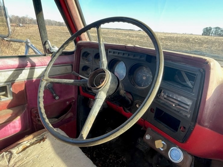 1981-caterpillar-3208-image-25