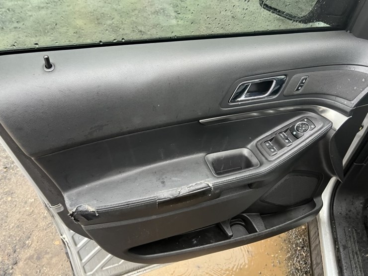 ford-explorer-image-22