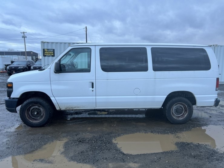 2008-ford-e350-image-7