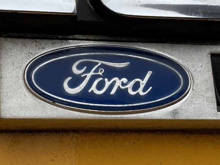 ford-ln8000-image-9
