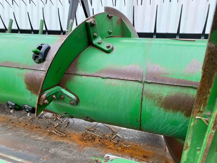 john-deere-630f-image-50