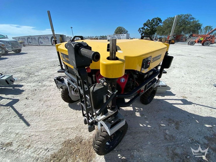 2019-ligchine-spiderscreed-concrete-screed-image-11