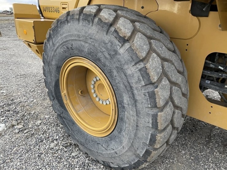 2014-caterpillar-930k-image-17