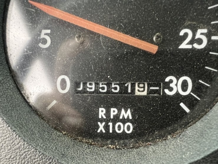 caterpillar-3126-image-31