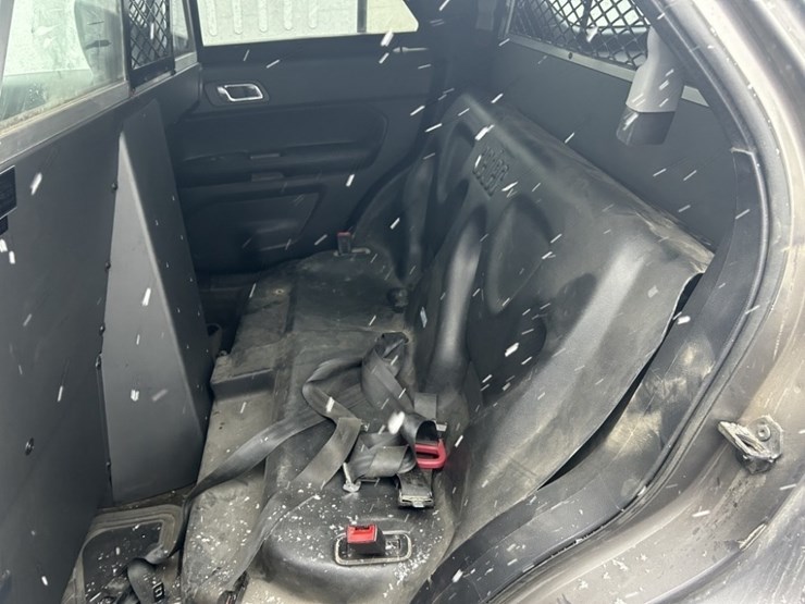 ford-explorer-image-25