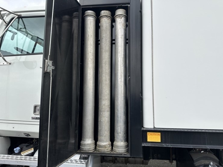 john-deere-1044-image-14