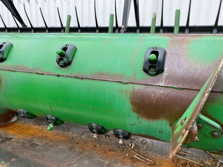 john-deere-630f-image-51