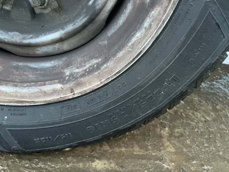 2008-ford-e350-image-17