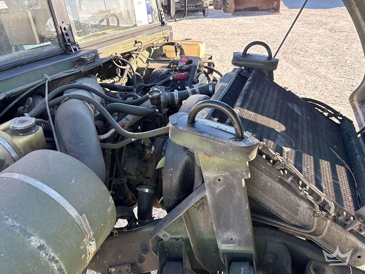 1992-am-general-m998-image-8