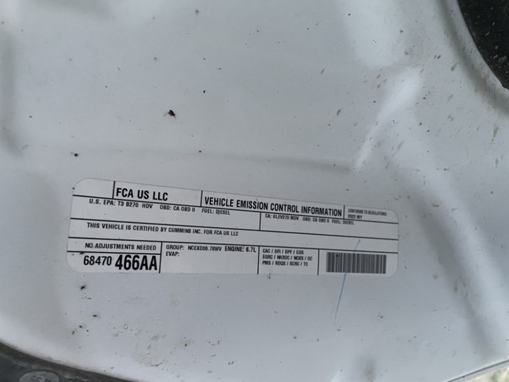 2022-dodge-3500-image-12