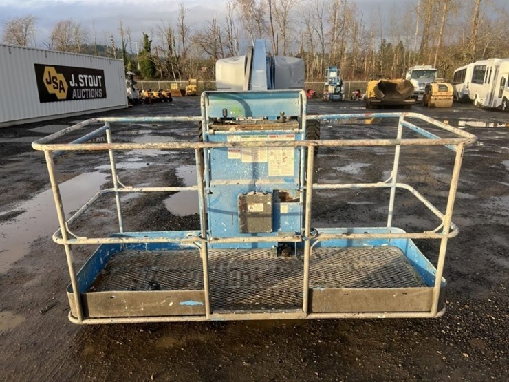 2011-genie-s65-image-8