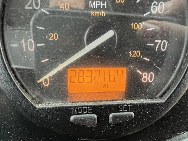 2009-new-flyer-40'-transit-bus-image-32