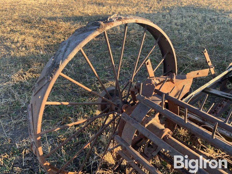 john-deere-10-image-19