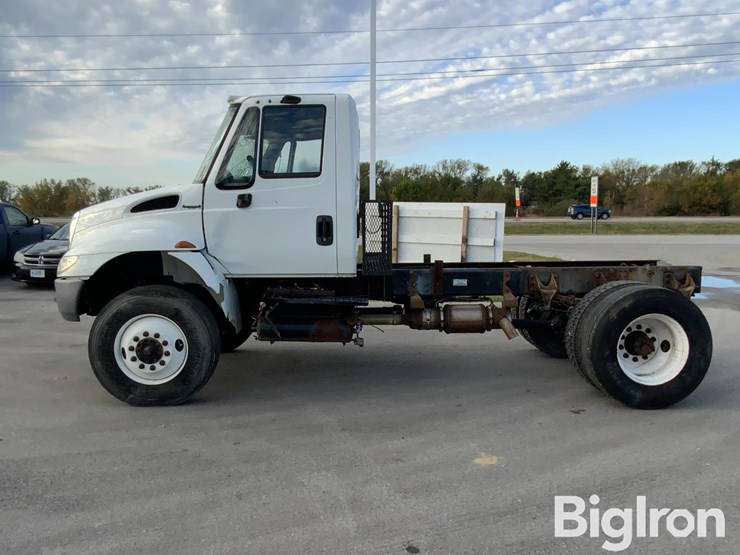 international-durastar-4300-image-8