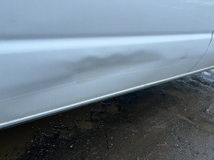 2008-ford-e350-image-23