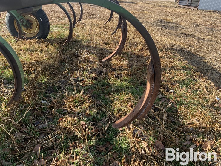 john-deere-100-image-20