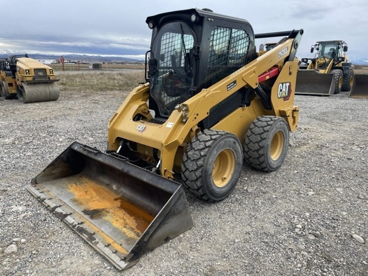 2020-caterpillar-262d3-image-1