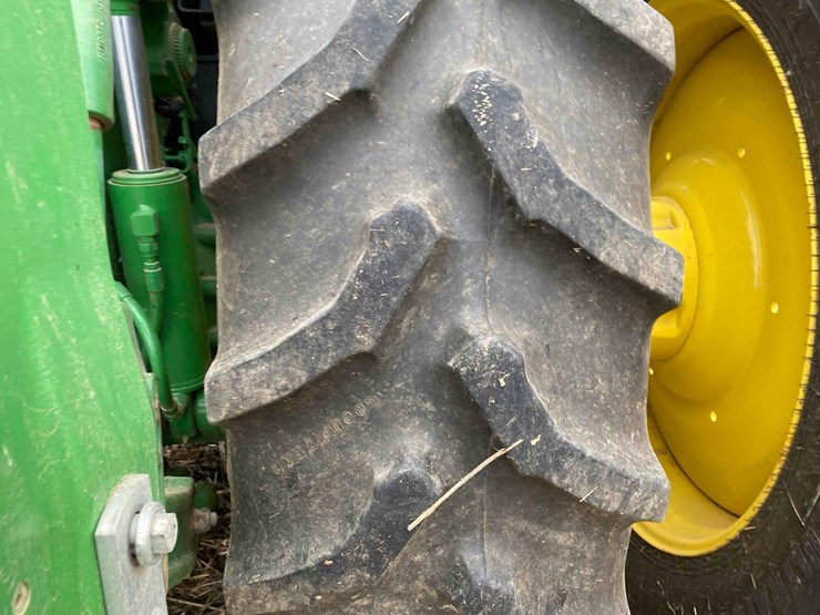 john-deere-8245r-image-72