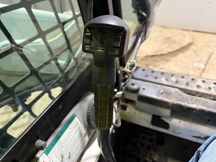 bobcat-t190-image-20