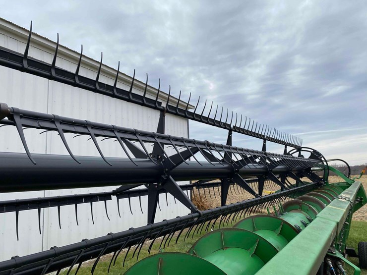 john-deere-630f-image-14