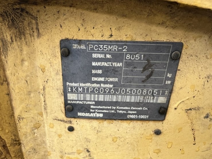 komatsu-pc35mr-2-image-16