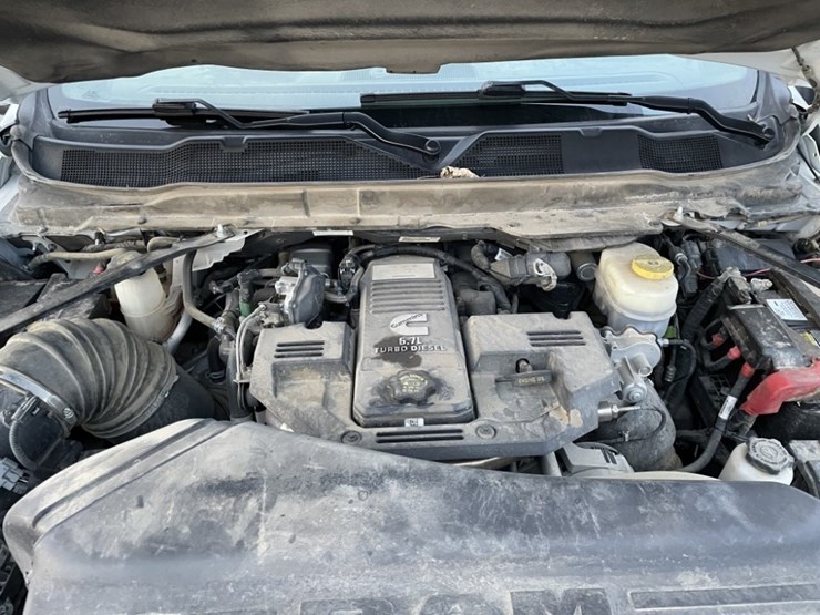 2022-dodge-3500-image-15