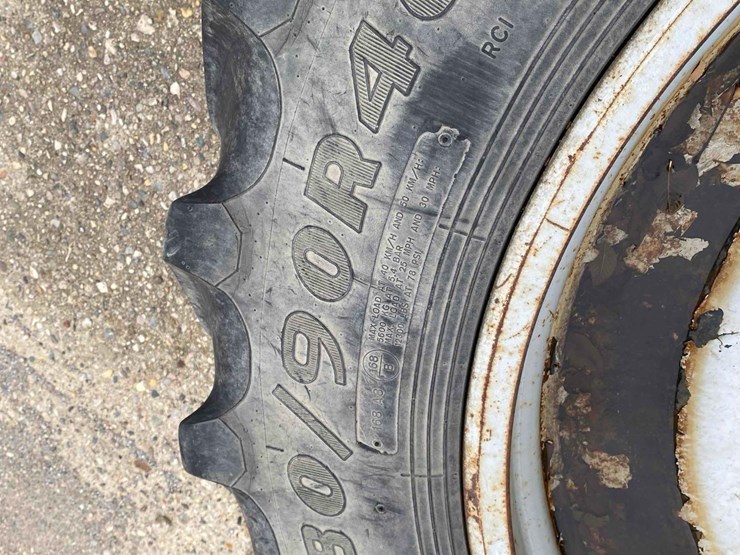 ro-gator-tires-image-6