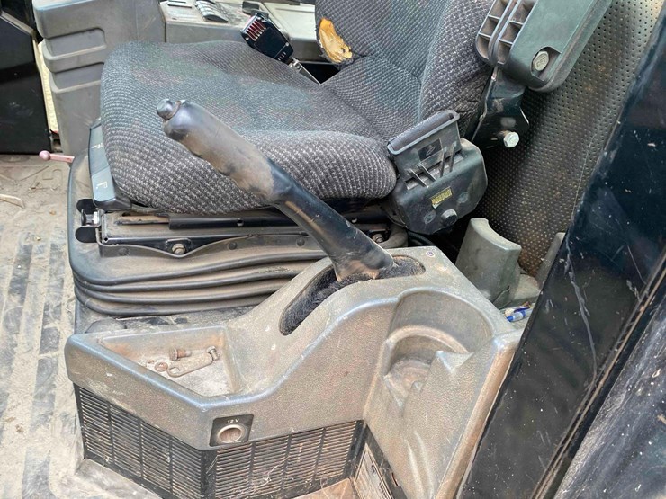 caterpillar-it28g-image-36