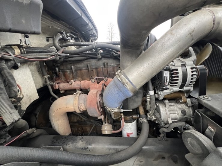 caterpillar-3126-image-12