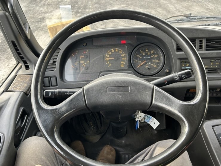 1997-chevrolet-t6500-image-24