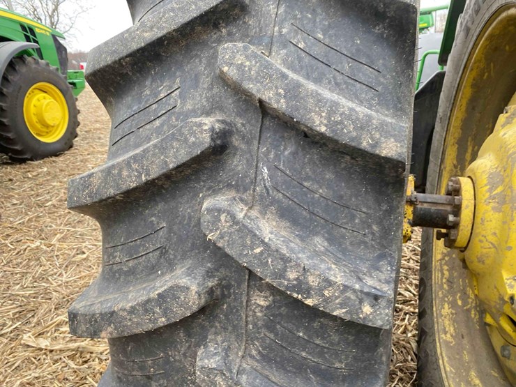 john-deere-8300-image-56